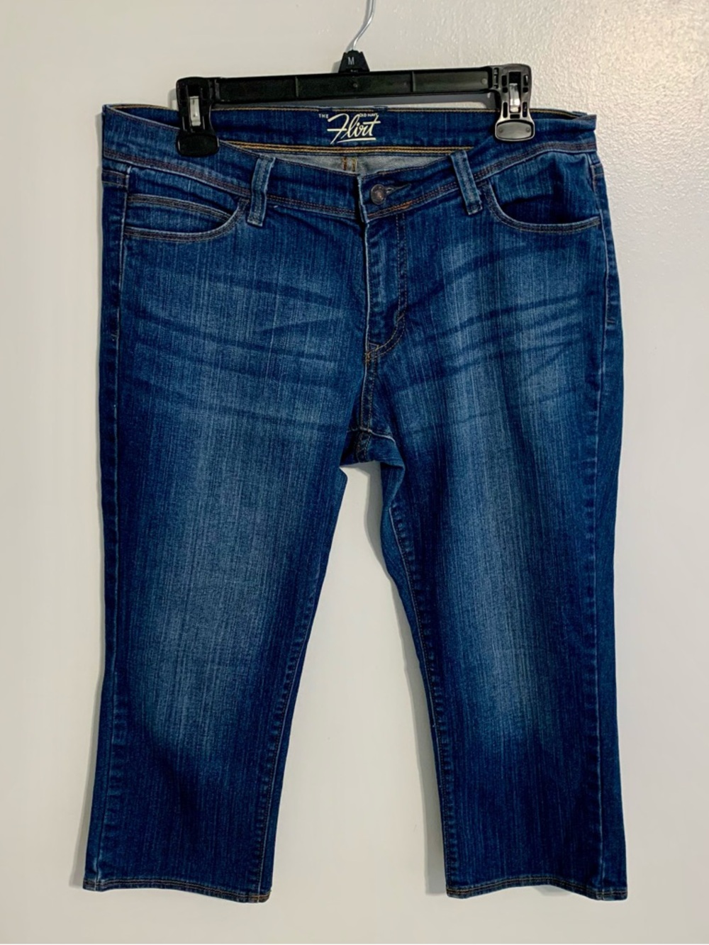 Cropped Jeans capri jeans low rise dark wash distressed denim blue jeans 10 30